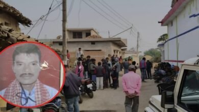 घर में सो रहे अधेड़ की कुल्हाड़ी से हत्या